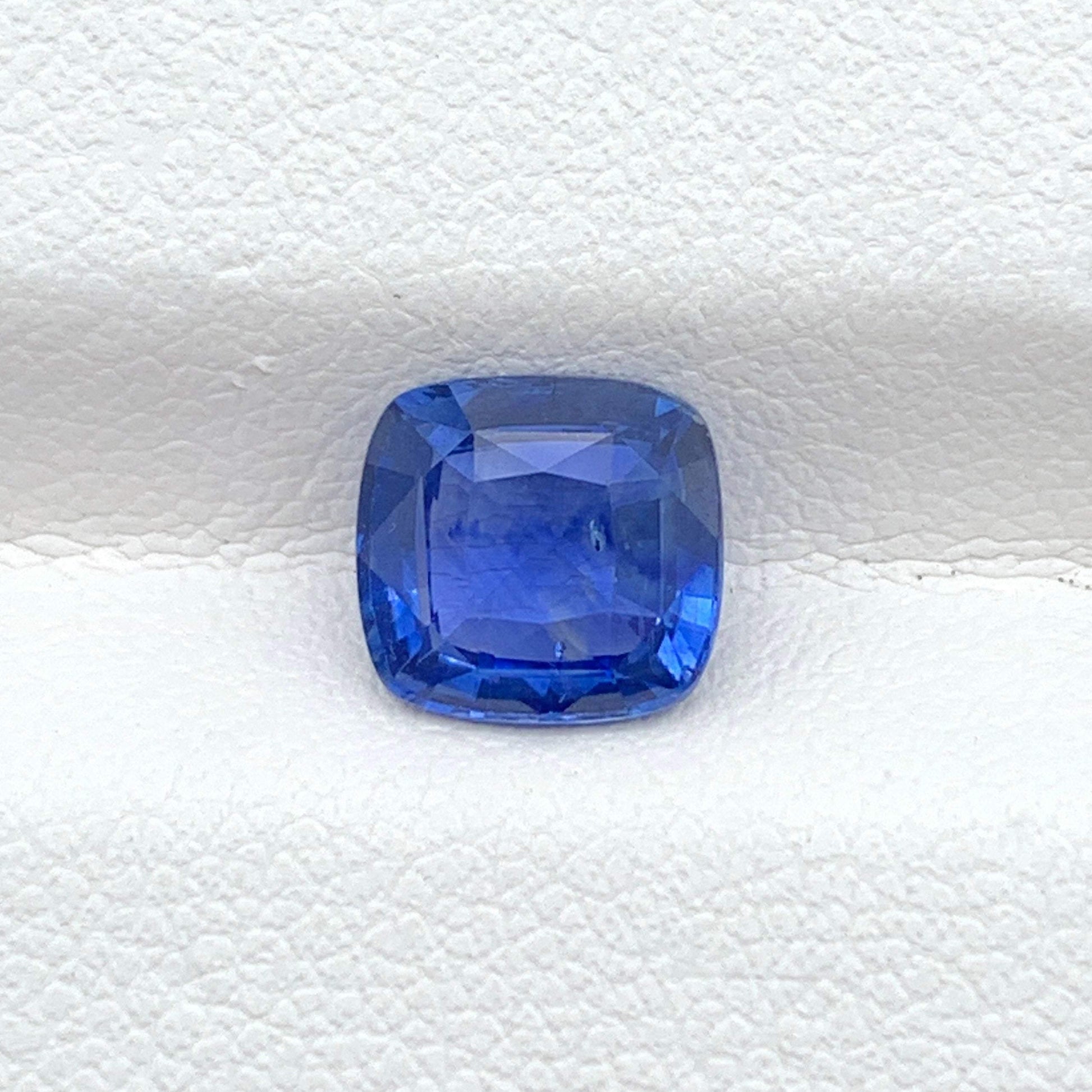 1.96CT Natural Blue Sapphire 