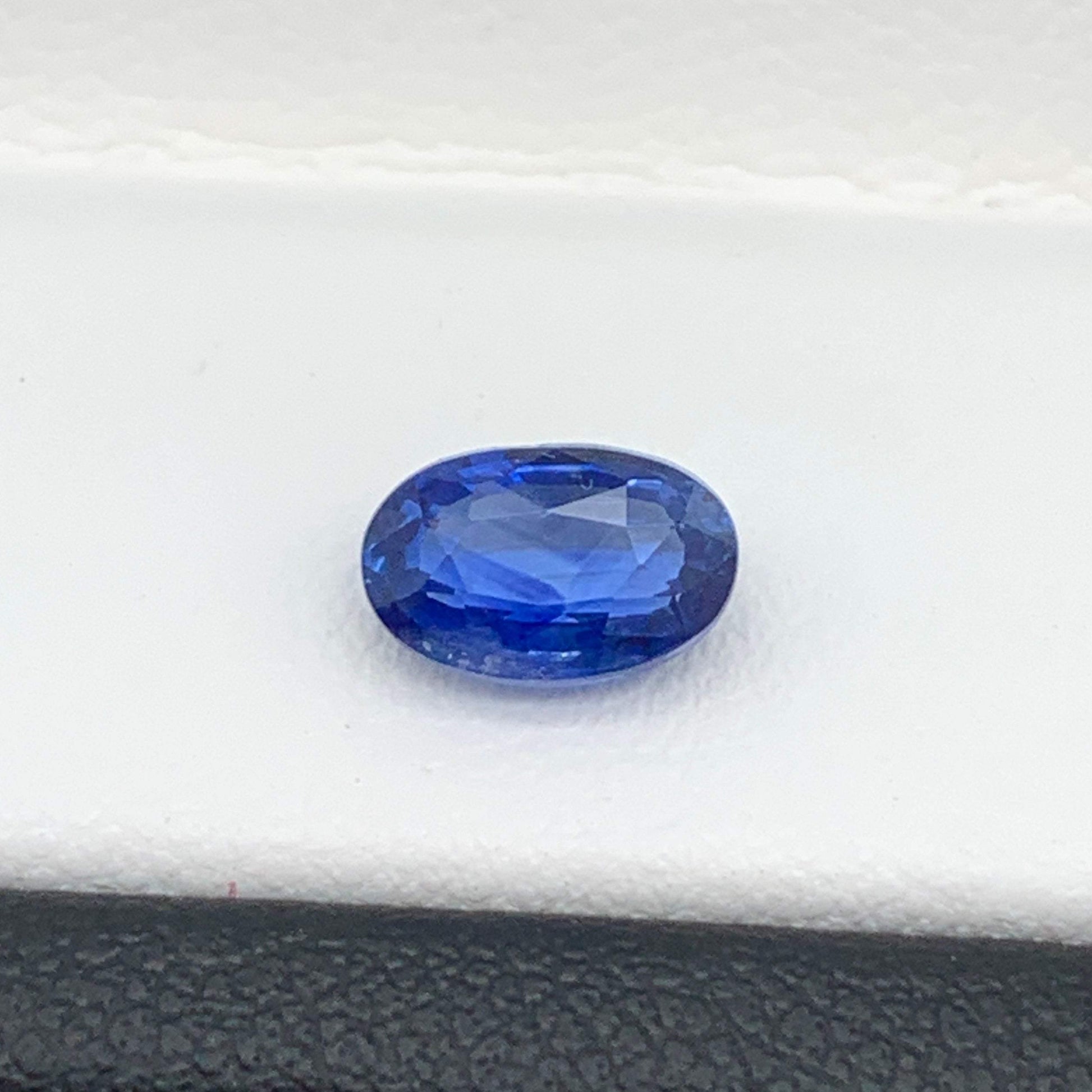1.25CT Natural Blue Sapphire 