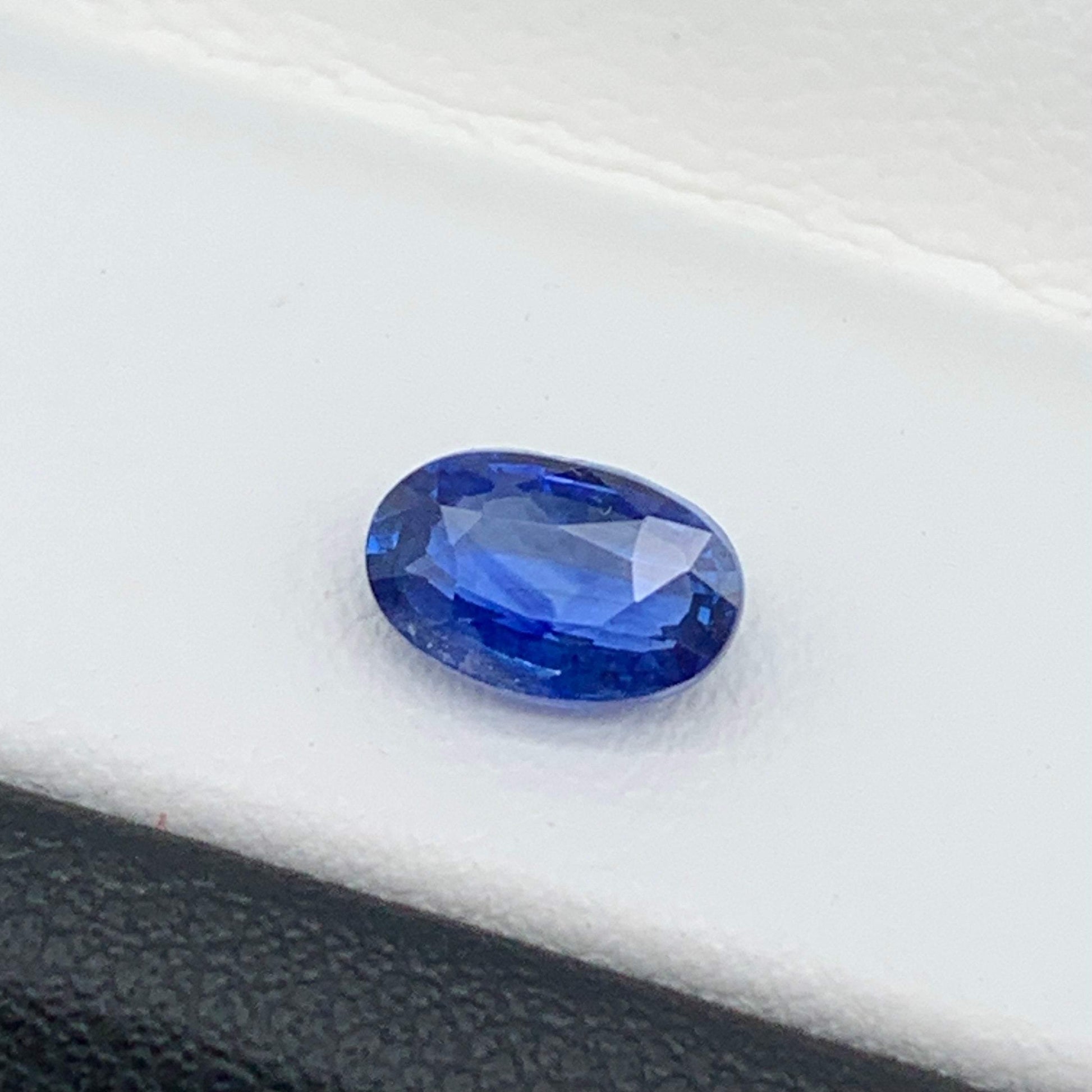 1.25CT Natural Blue Sapphire 
