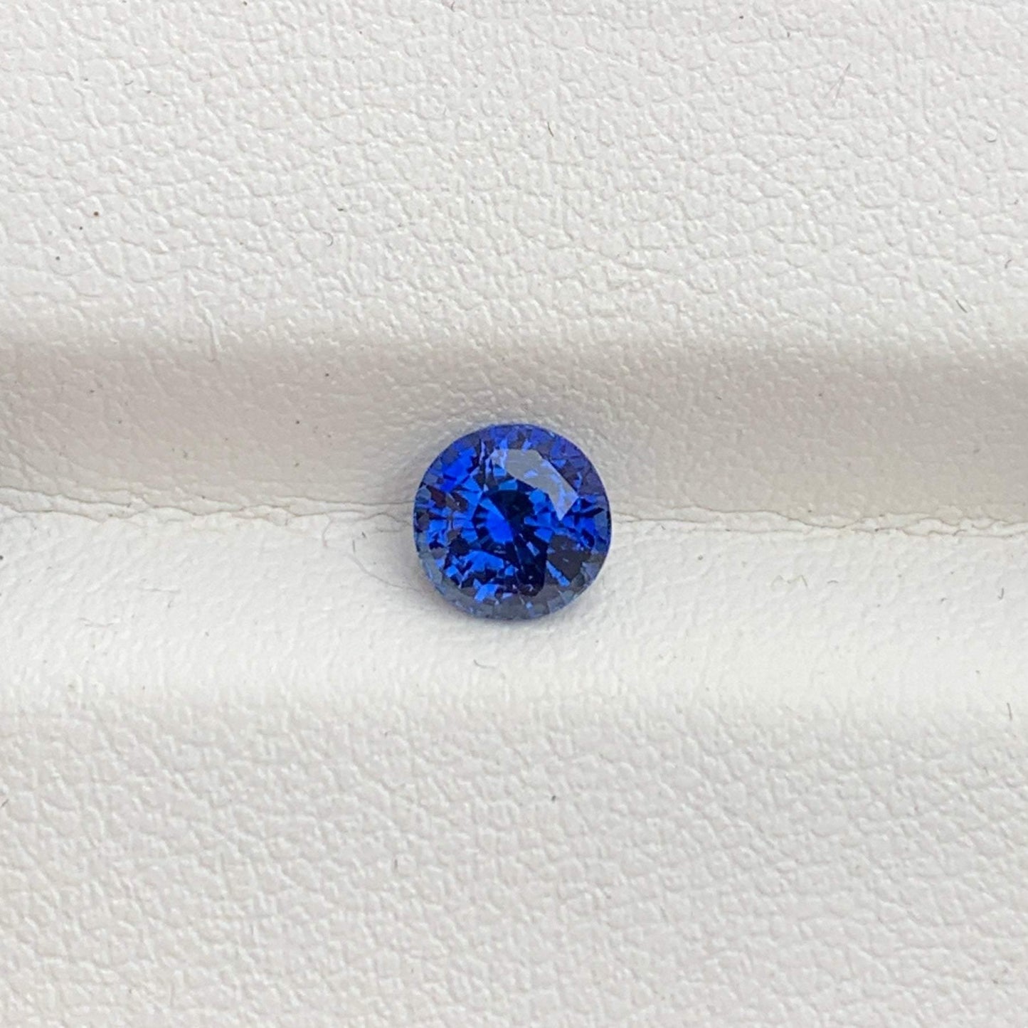 1.09CT Natural Blue Sapphire 